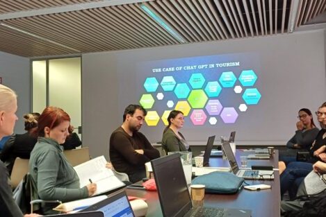 Uspešno izvedena delavnica o umetni inteligenci